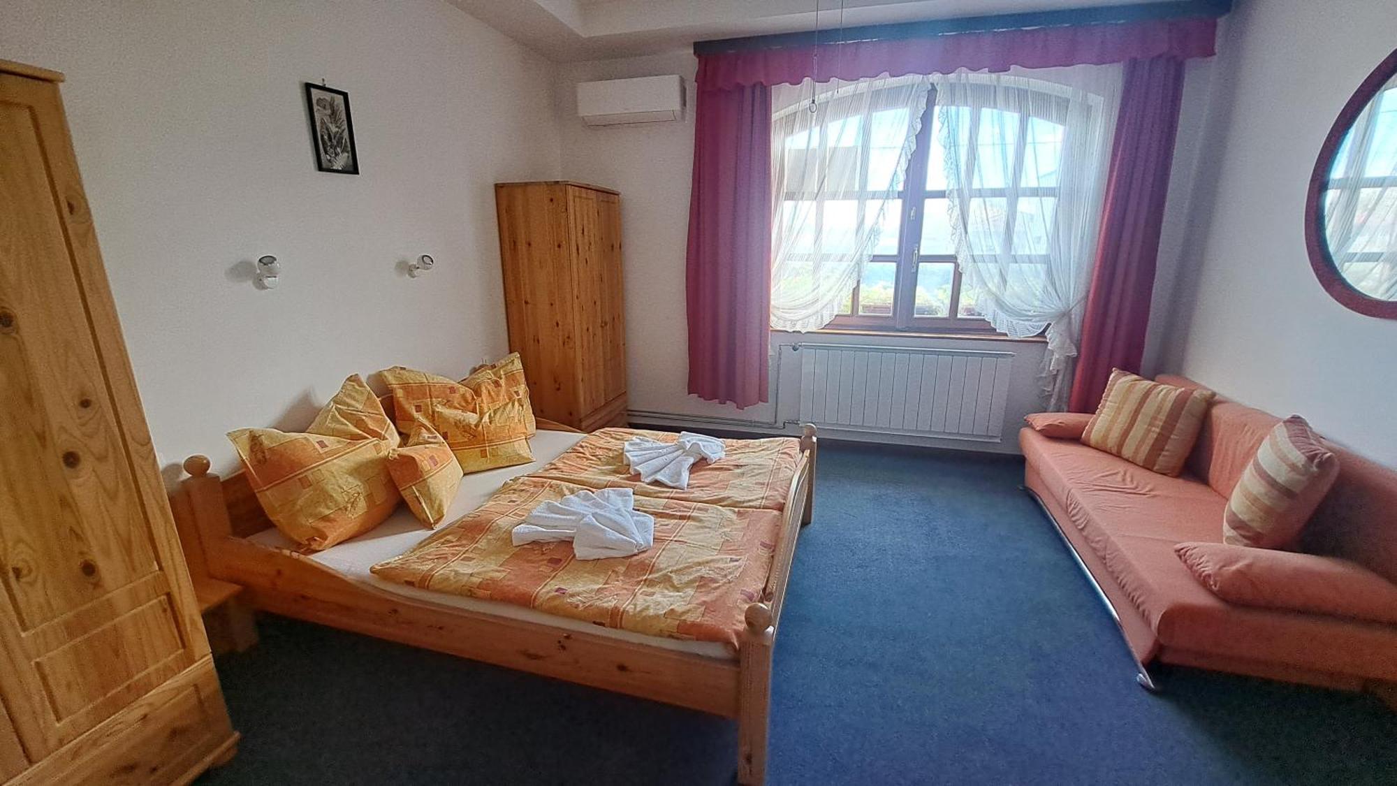 Balla Apartmanhaz Siofok Luaran gambar