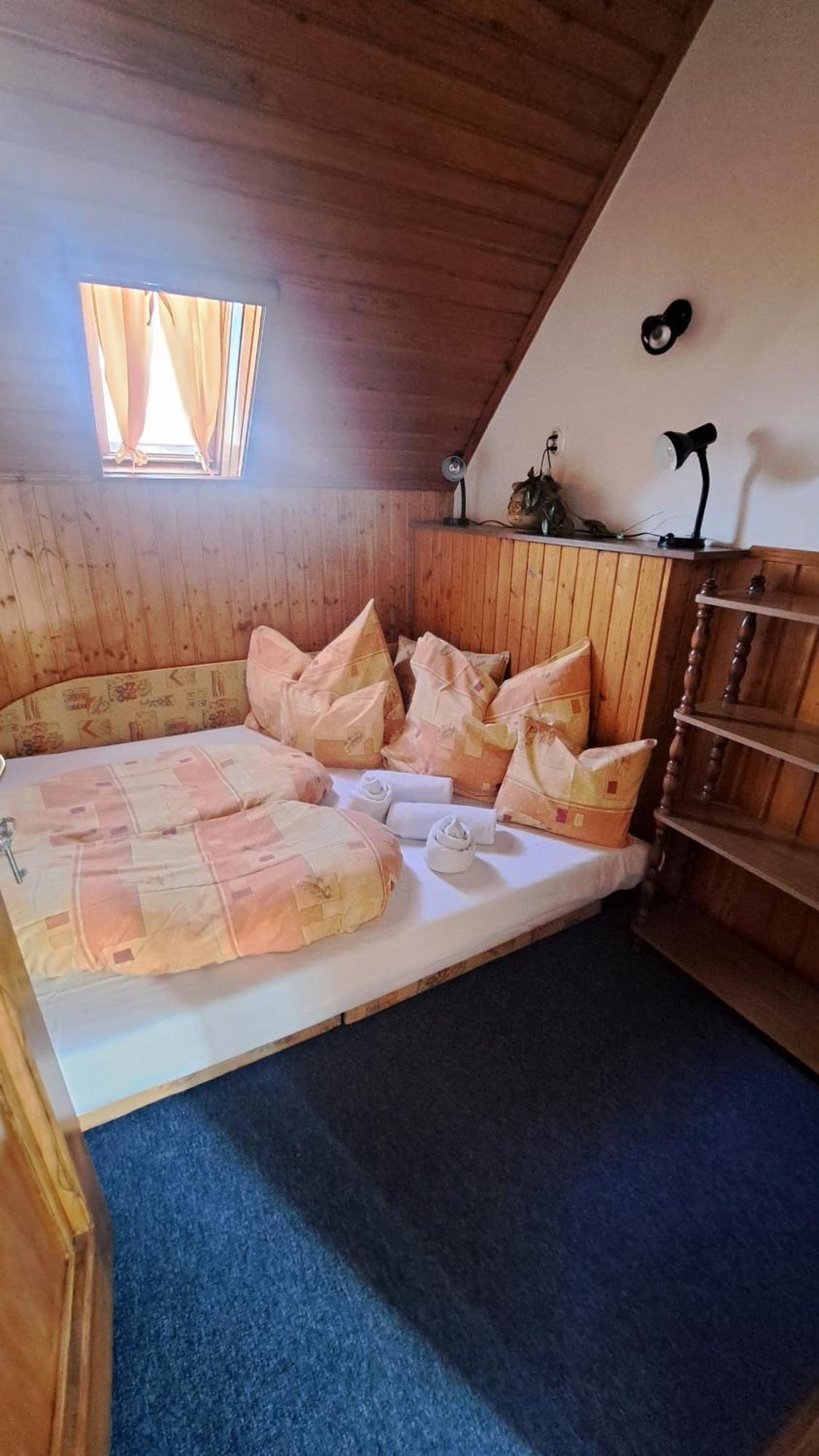 Balla Apartmanhaz Siofok Luaran gambar