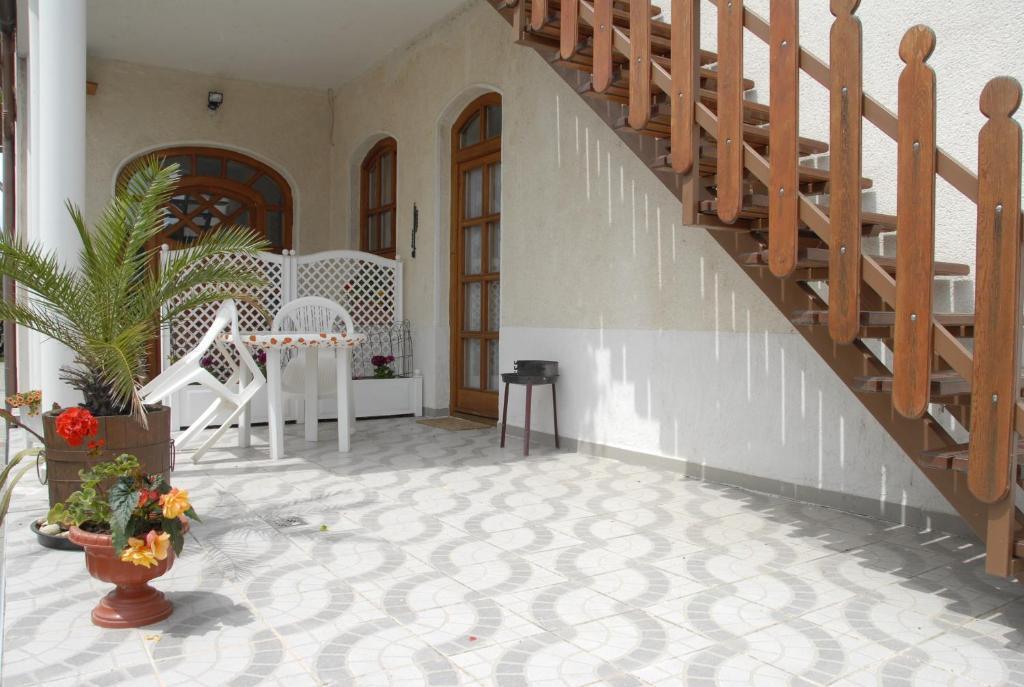 Balla Apartmanhaz Siofok Bilik gambar